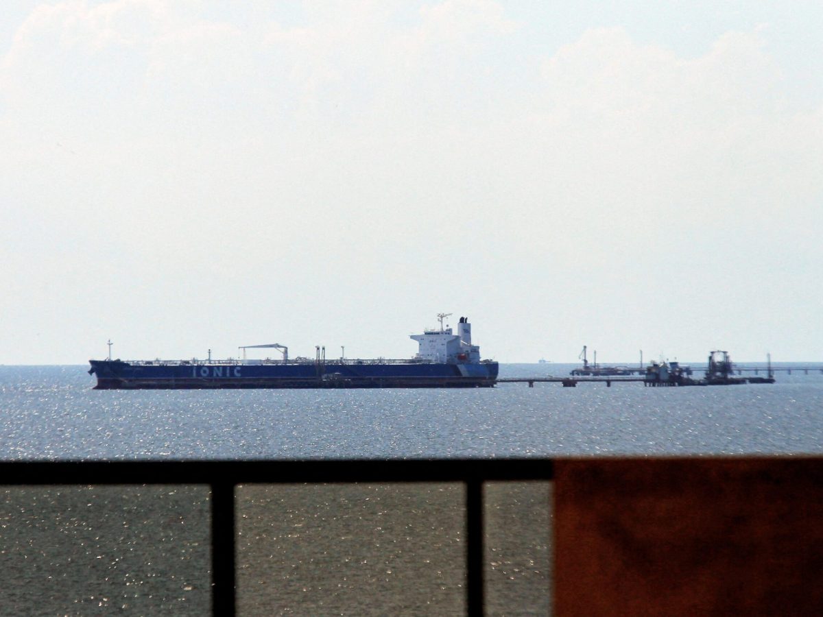 Sweden Confirms Armed Guards Aboard Russian Shadow&nbsp;Tankers